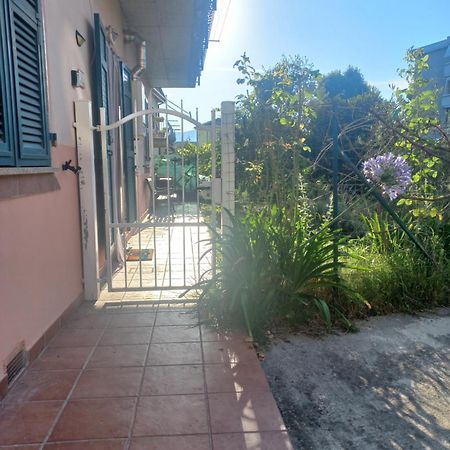 La casa di Ulivì Villa Piano di Follo Esterno foto